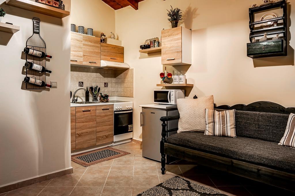 Kyriaki'S Cozy Apartments Agia Marina  Luaran gambar