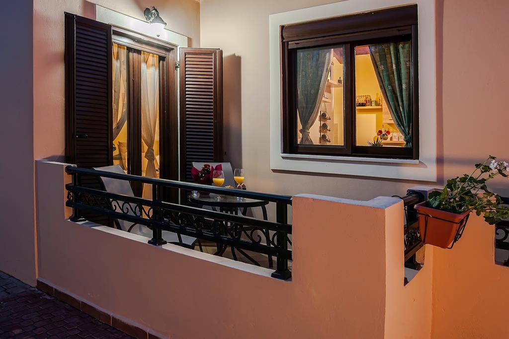 Kyriaki'S Cozy Apartments Agia Marina  Luaran gambar